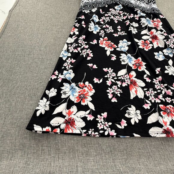 NEW! Three Pink Hearts By Francescas Dress‎ Sleeveless Medium $44 Floral V-Neck - Picture 6 of 13